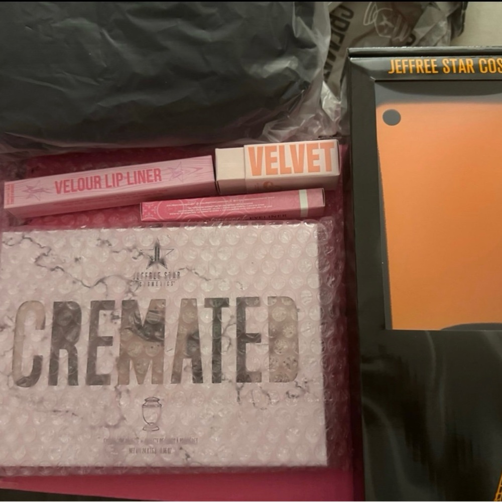 Jeffree Star Graveyard cremated bundle